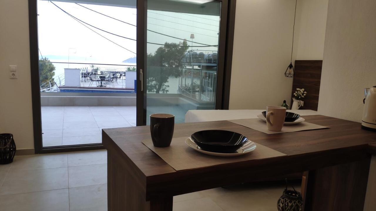 My Place Luxury Apartments Neos Marmaras Bagian luar foto