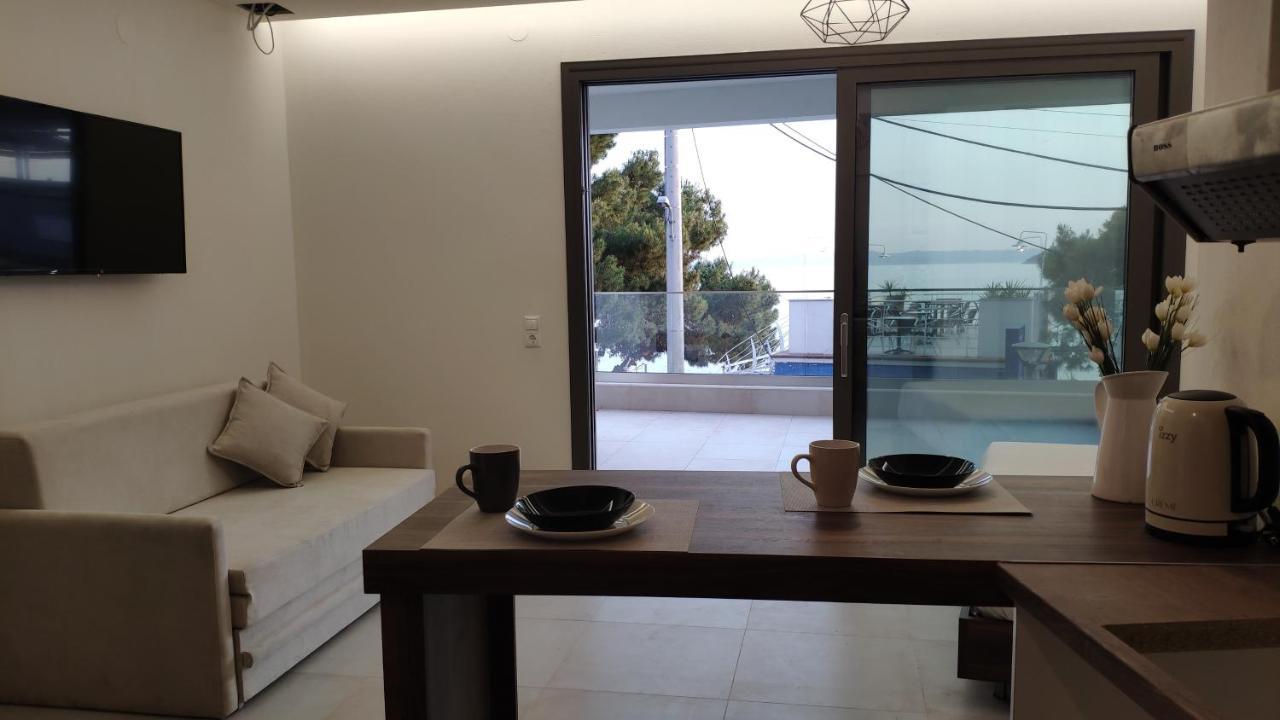 My Place Luxury Apartments Neos Marmaras Bagian luar foto
