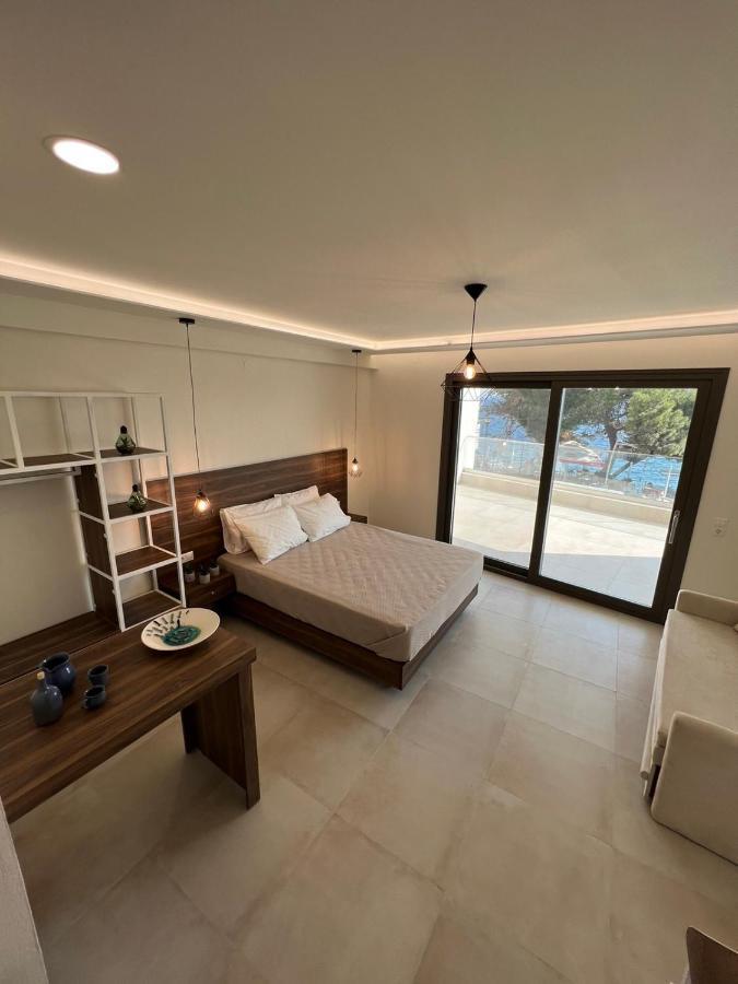 My Place Luxury Apartments Neos Marmaras Bagian luar foto